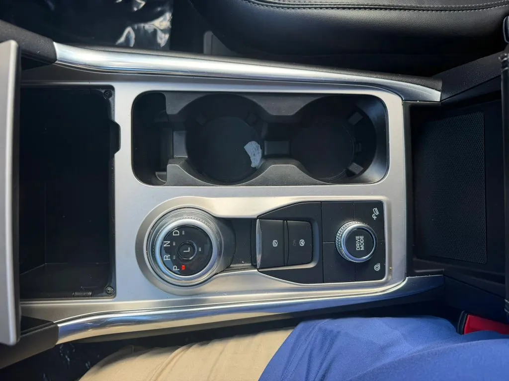 2022 Ford Explorer XLT - Photo 38