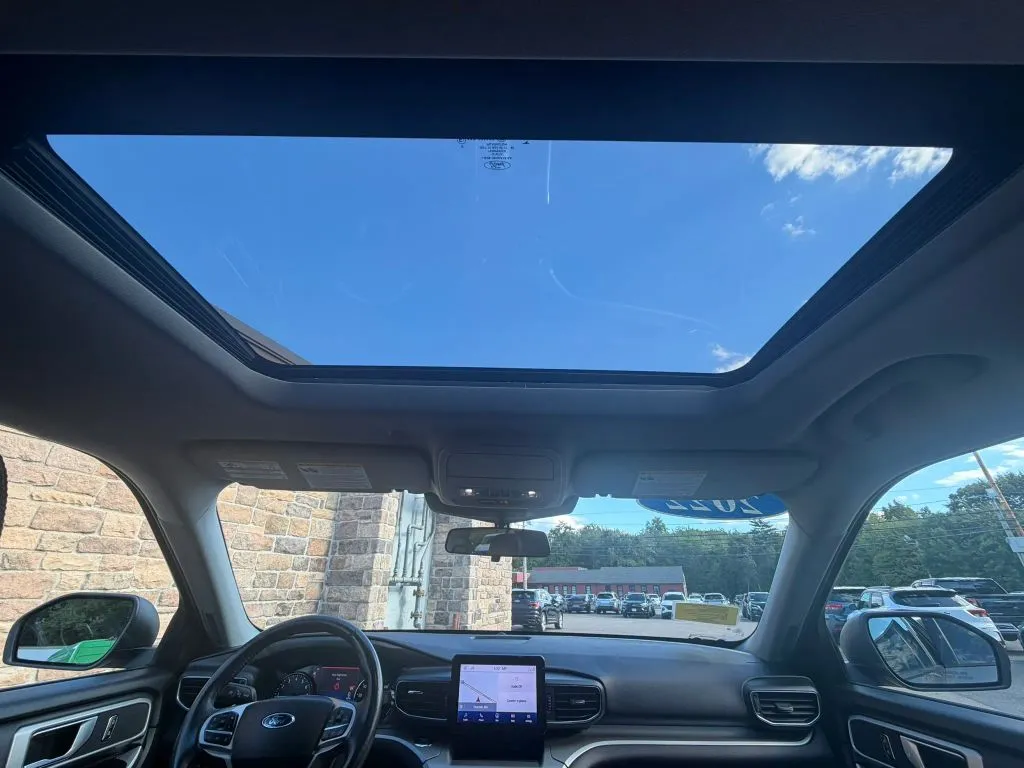 2022 Ford Explorer XLT - Photo 15
