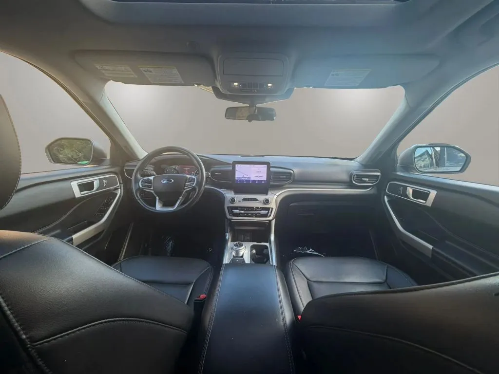 2022 Ford Explorer XLT - Photo 14