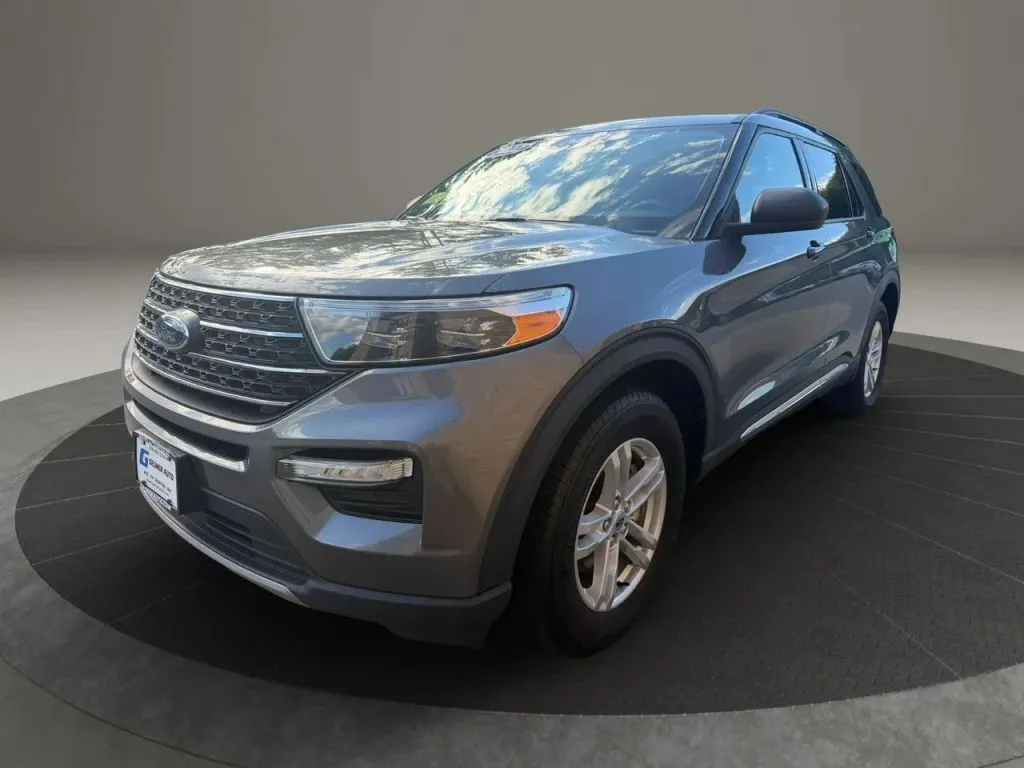 2022 Ford Explorer XLT - Photo 8