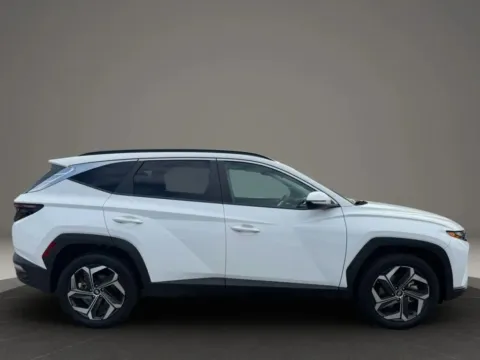 Photos of 2024 Hyundai Tucson SEL Sport Utility 4D for sale in Taunton, MA at Gesner Auto