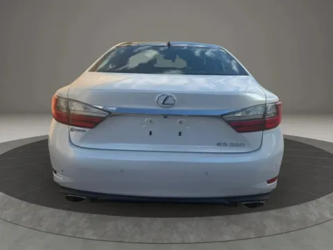 More photos of 2017 Lexus ES 350 Sedan 4D at Gesner Auto, MA