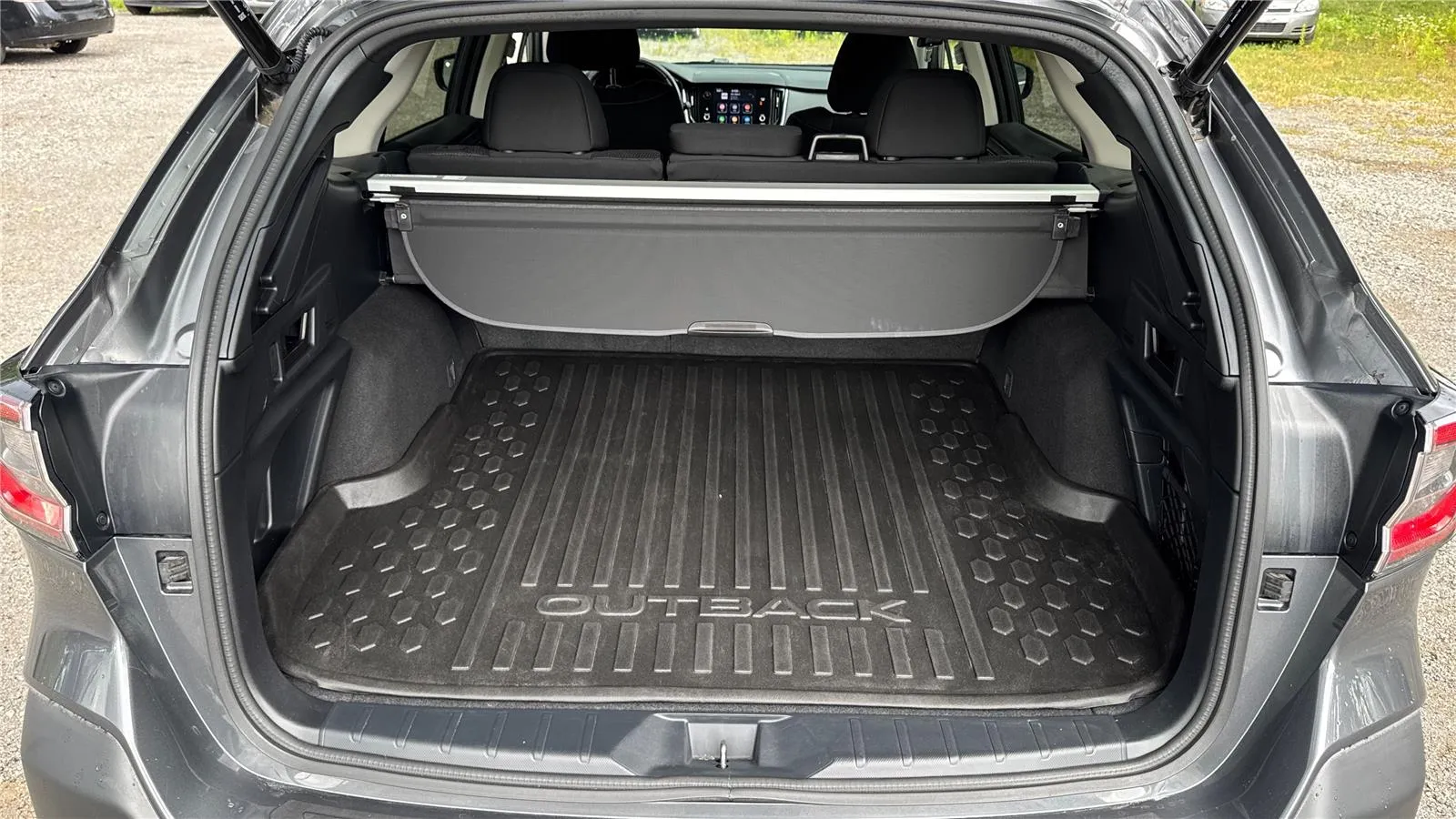 2021 Subaru Outback Premium - Photo 12