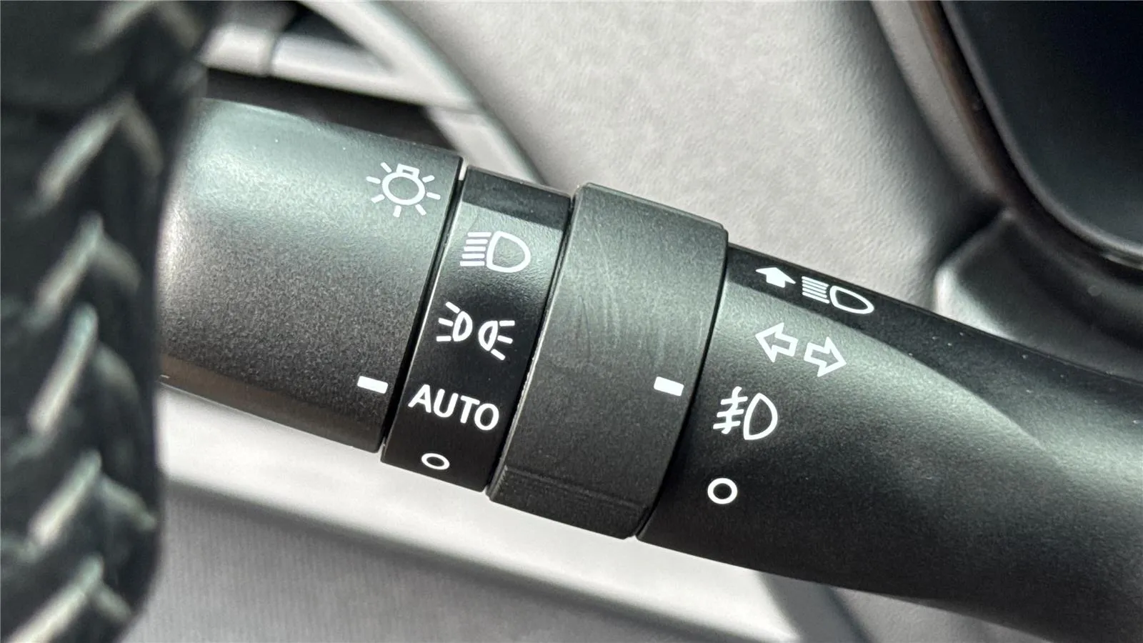 2021 Subaru Outback Premium - Photo 17