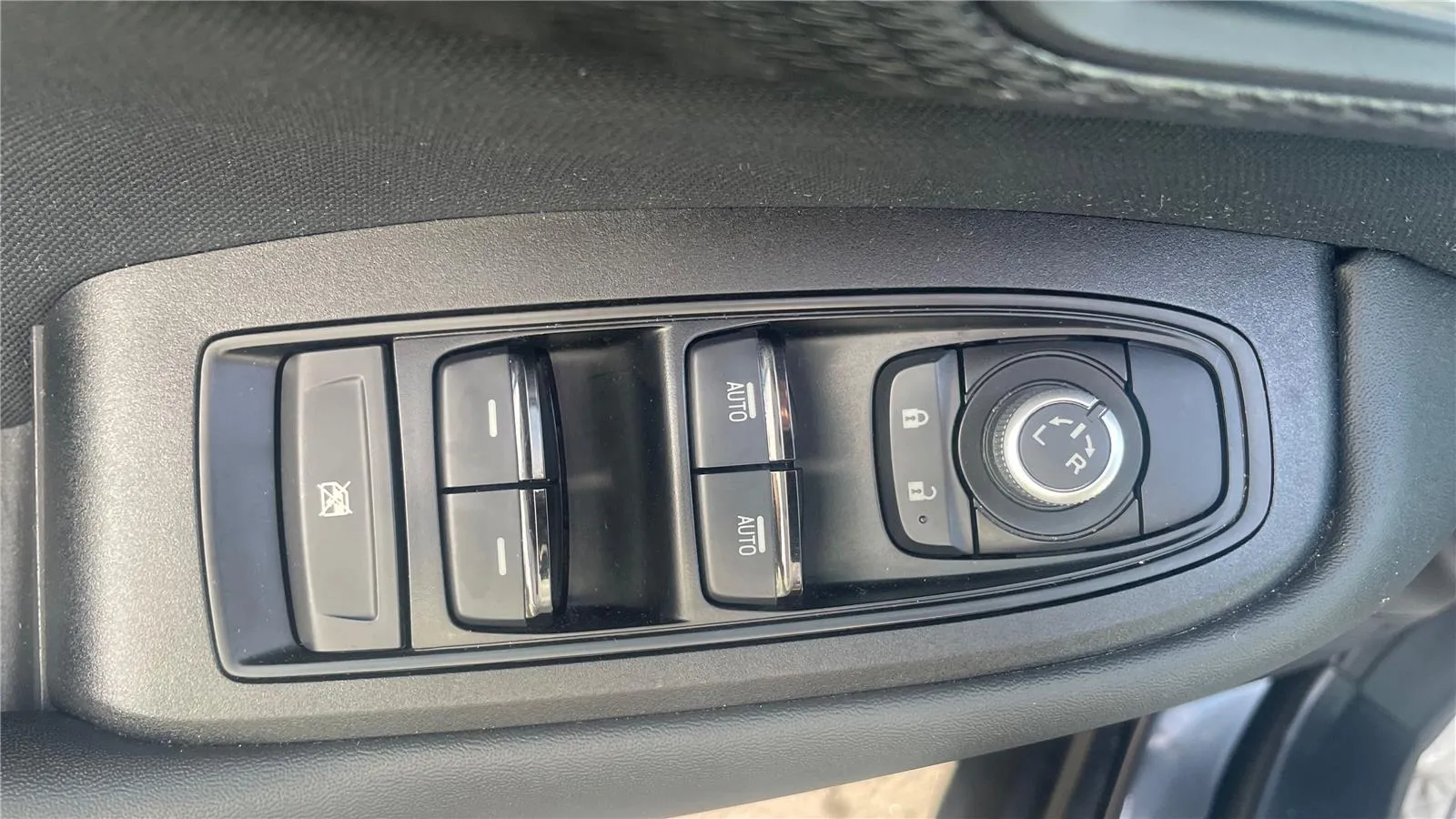 2021 Subaru Outback Premium - Photo 22