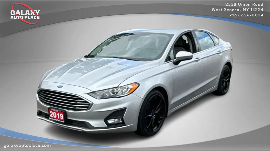 Silver 2019 Ford Fusion SE for sale in West Seneca, NY