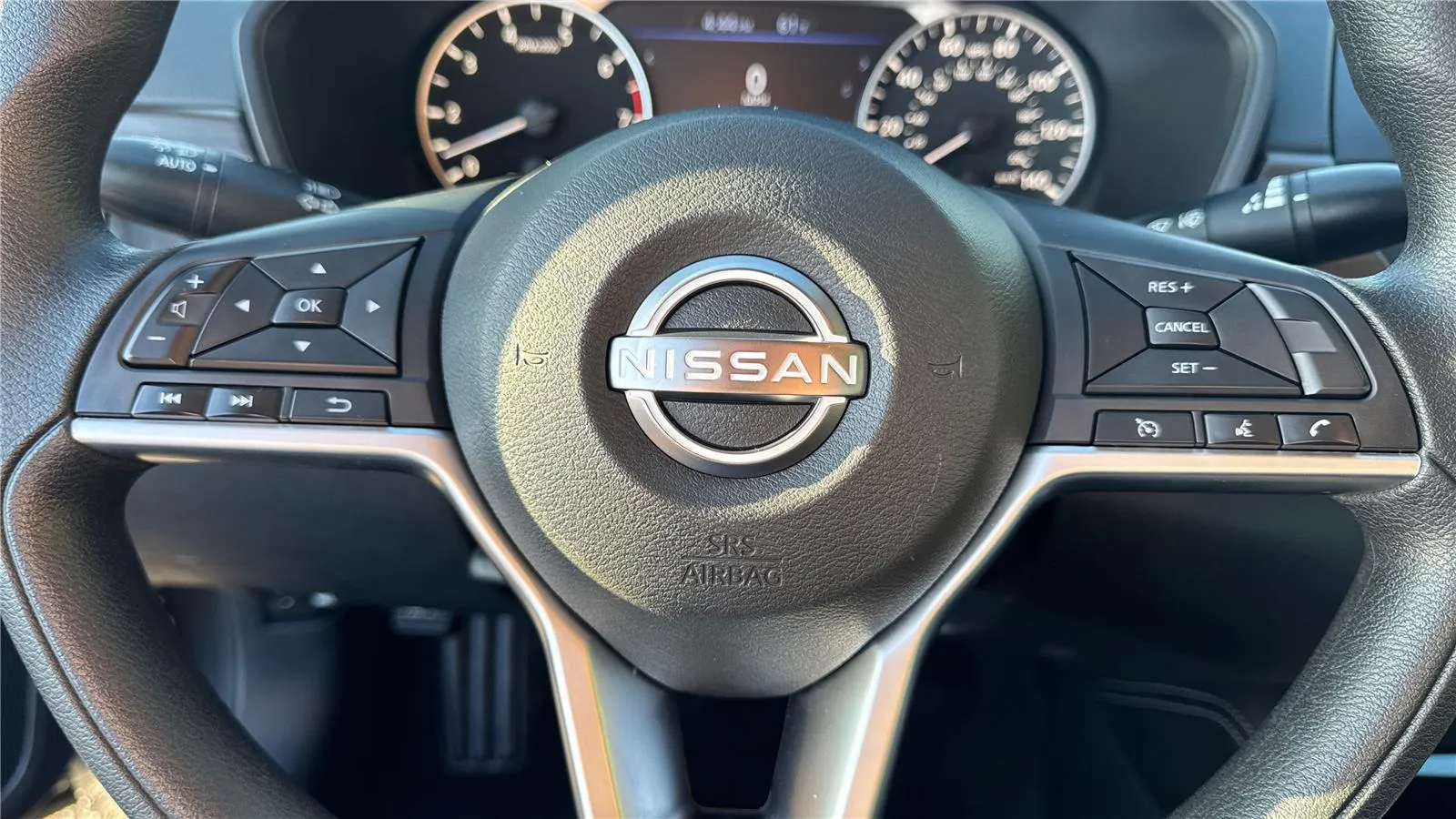 2023 Nissan Altima SV - Photo 16