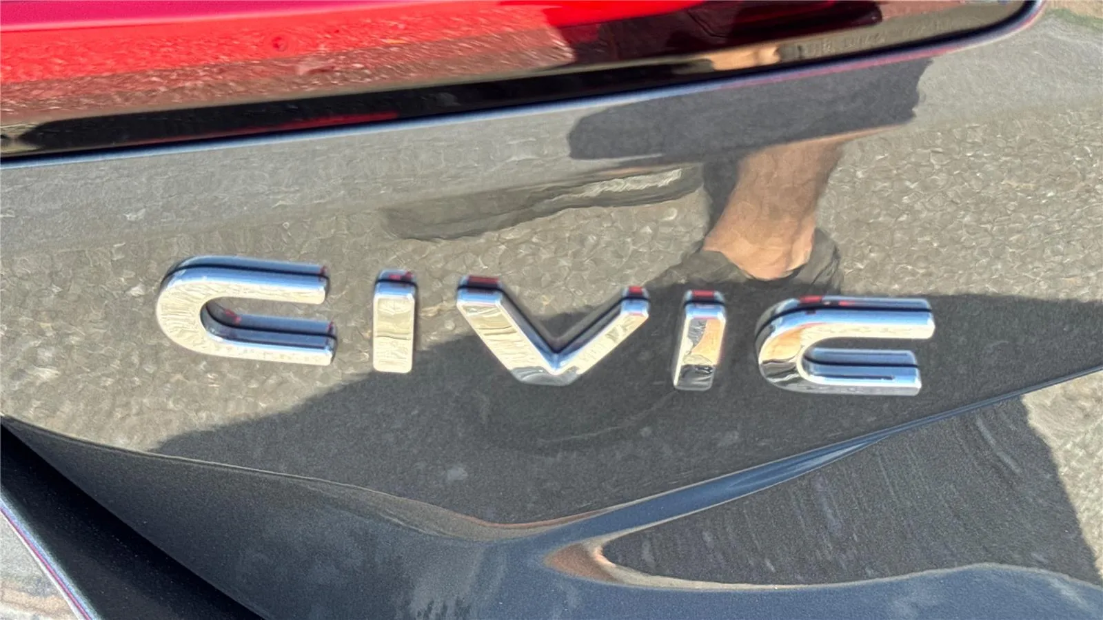 2023 Honda Civic Hatchback EX-L - Photo 24