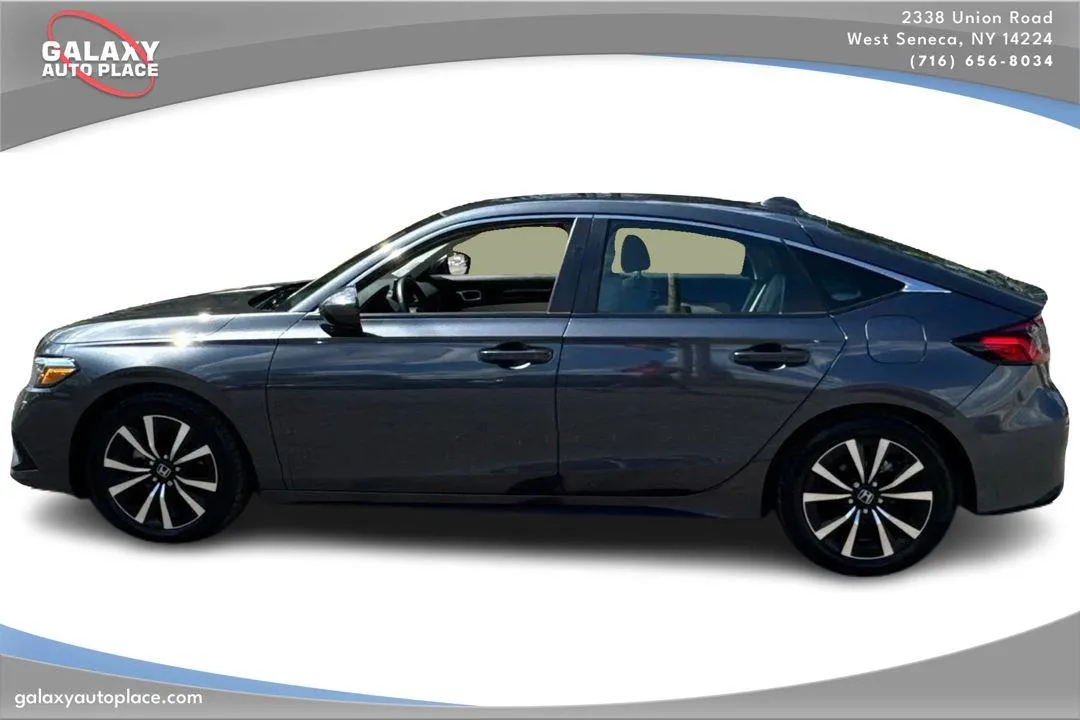 2023 Honda Civic Hatchback EX-L - Photo 8