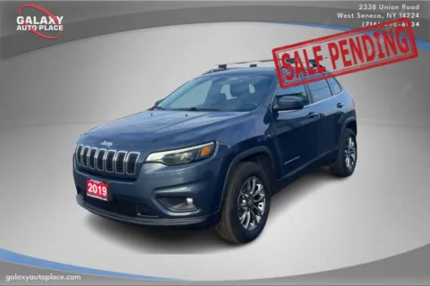 Blue 2019 Jeep Cherokee Latitude Plus for sale in West Seneca, NY