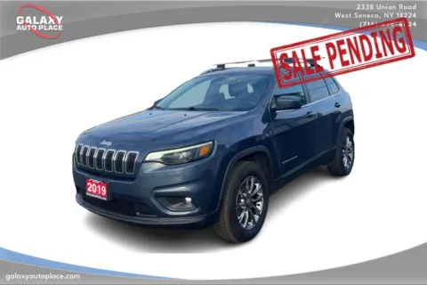 Blue 2019 Jeep Cherokee Latitude Plus for sale in West Seneca, NY