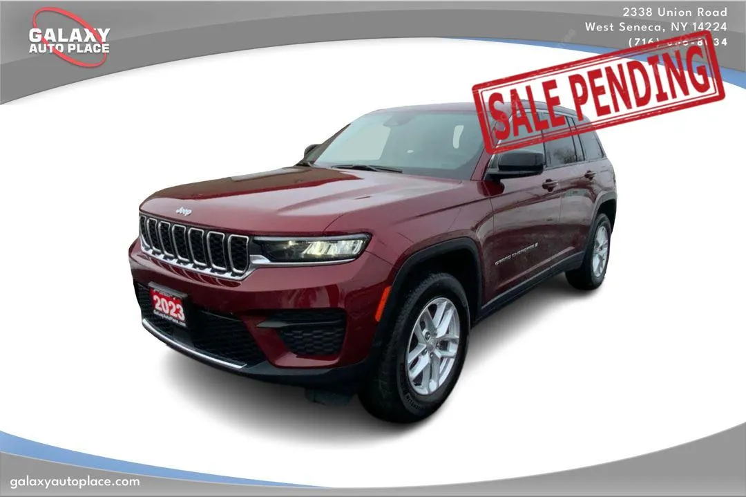 2023 Jeep Grand Cherokee Laredo
