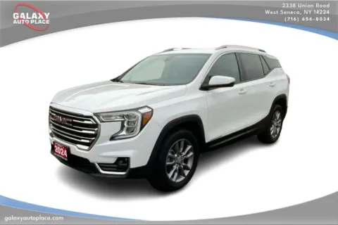 White 2024 GMC Terrain SLT for sale in West Seneca, NY
