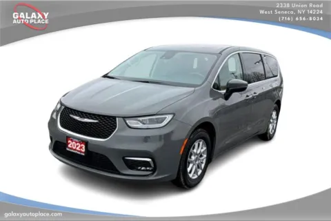 Gray 2023 Chrysler Pacifica Touring L for sale in West Seneca, NY