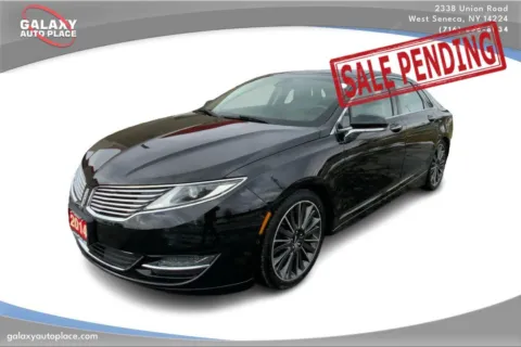 White 2014 Lincoln MKZ for sale in West Seneca, NY