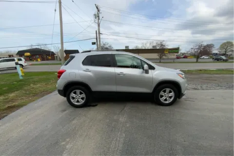 More photos of 2019 Chevrolet Trax LT at Galaxy Auto Place, NY