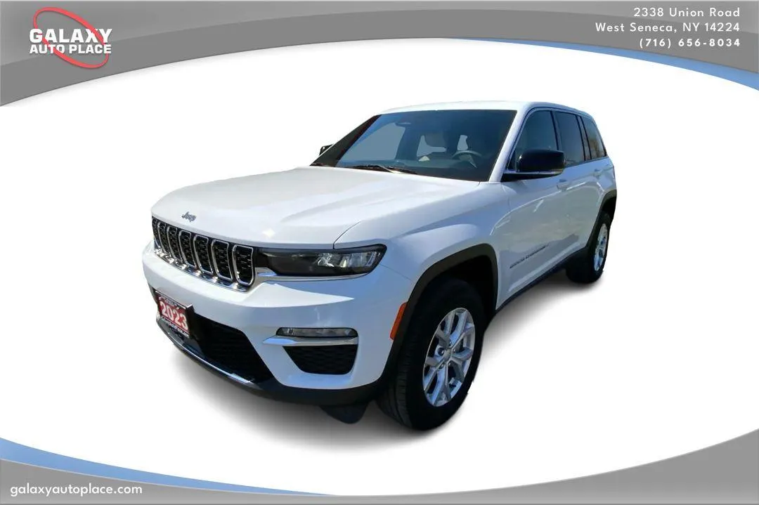 White 2023 Jeep Grand Cherokee Limited for sale in West Seneca, NY