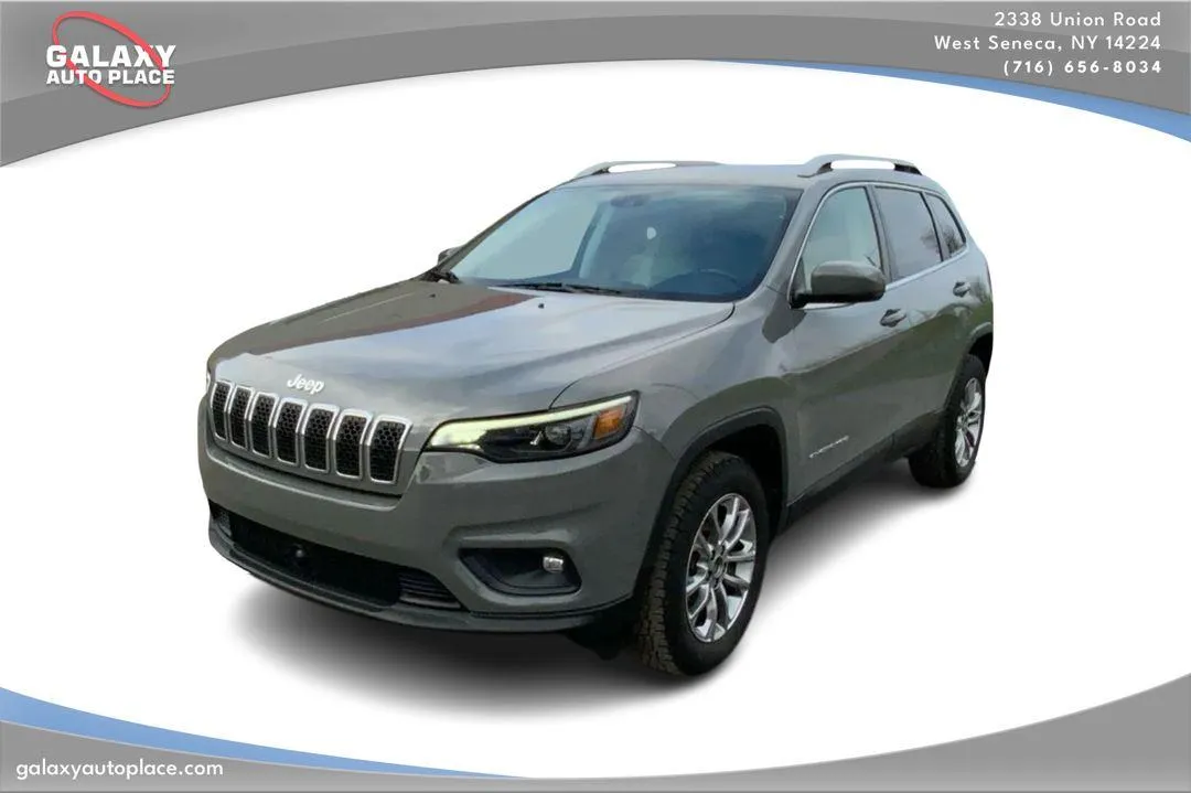 Gray 2021 Jeep Cherokee Latitude Lux for sale in West Seneca, NY