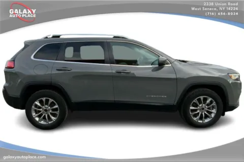 More photos of 2021 Jeep Cherokee Latitude Lux at Galaxy Auto Place, NY