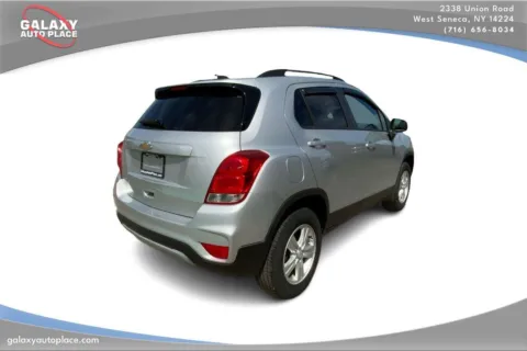 More photos of 2021 Chevrolet Trax LT at Galaxy Auto Place, NY