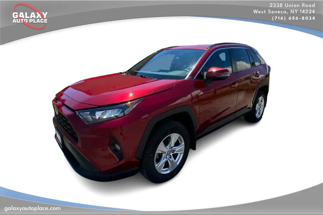 Red 2019 Toyota RAV4 XLE for sale in West Seneca, NY