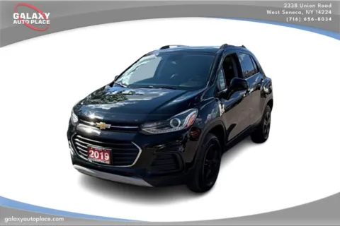 Black 2019 Chevrolet Trax LT for sale in West Seneca, NY