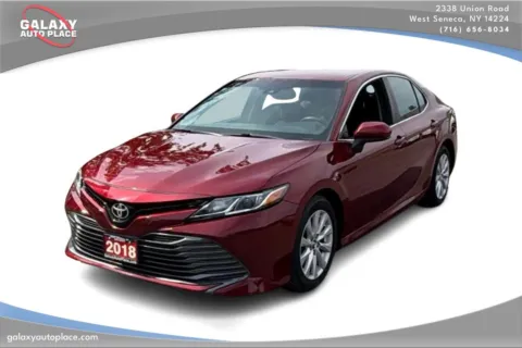Red 2018 Toyota Camry LE for sale in West Seneca, NY