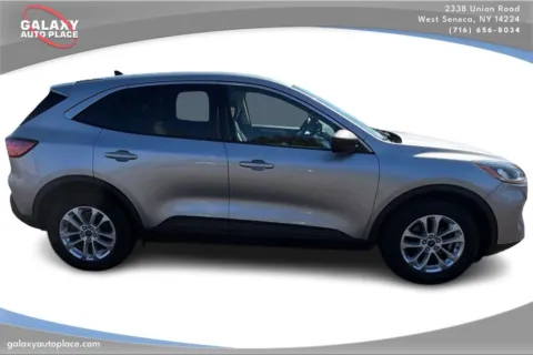 More photos of 2022 Ford Escape SE at Galaxy Auto Place, NY