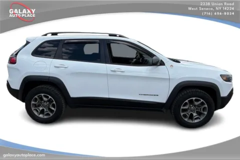 More photos of 2021 Jeep Cherokee Trailhawk at Galaxy Auto Place, NY