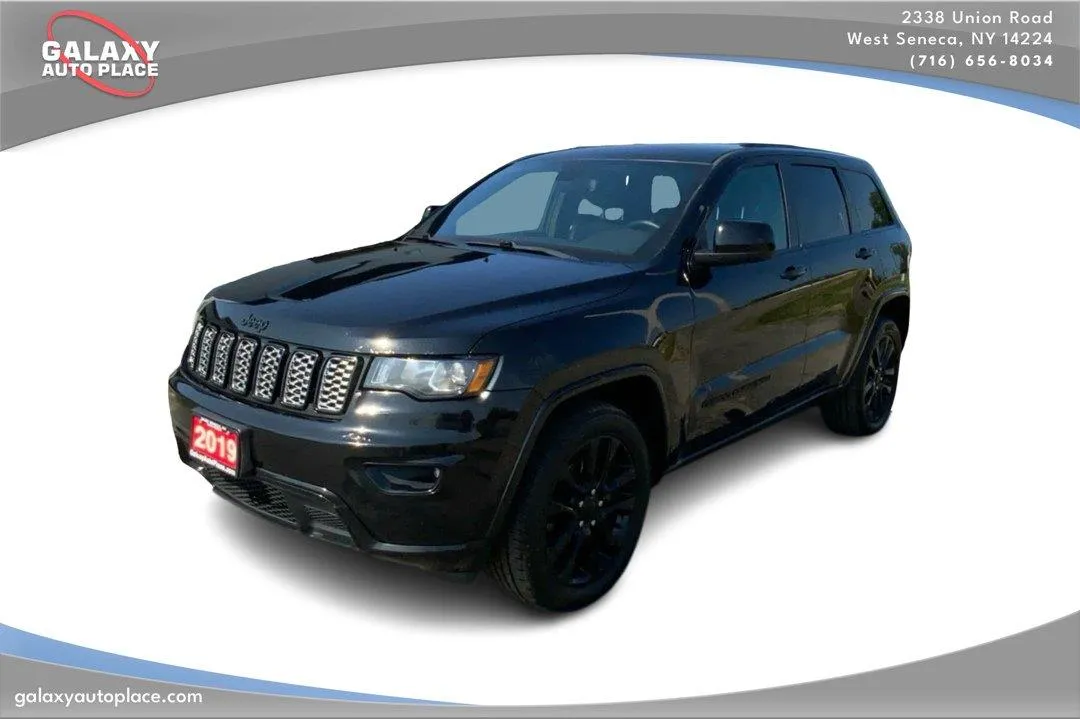 Black 2019 Jeep Grand Cherokee Altitude for sale in West Seneca, NY