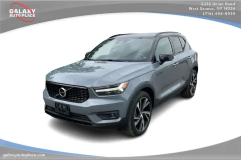 Gray 2022 Volvo XC40 R-Design for sale in West Seneca, NY
