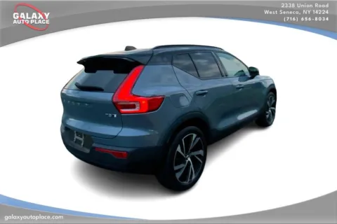 More photos of 2022 Volvo XC40 R-Design at Galaxy Auto Place, NY
