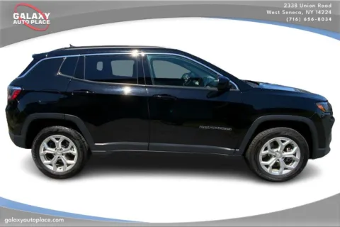 More photos of 2024 Jeep Compass Latitude at Galaxy Auto Place, NY