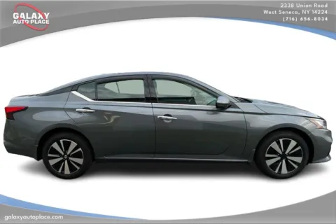 More photos of 2019 Nissan Altima 2.5 SV at Galaxy Auto Place, NY