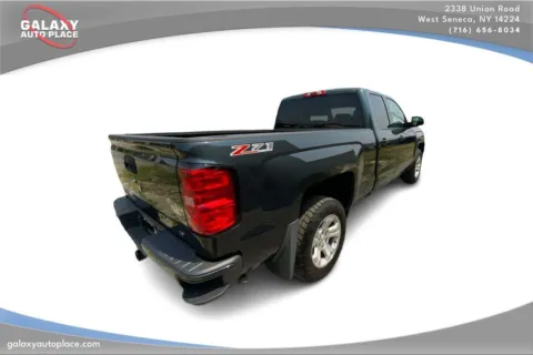 More photos of 2017 Chevrolet Silverado 1500 LT at Galaxy Auto Place, NY