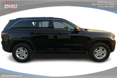 More photos of 2023 Jeep Grand Cherokee Laredo at Galaxy Auto Place, NY