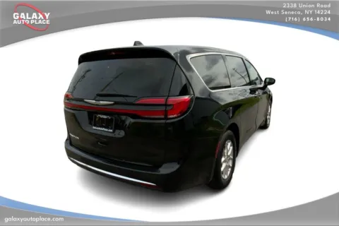 More photos of 2024 Chrysler Pacifica Touring L at Galaxy Auto Place, NY