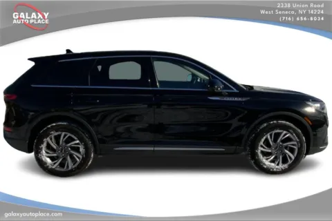 More photos of 2023 Lincoln Corsair Standard at Galaxy Auto Place, NY