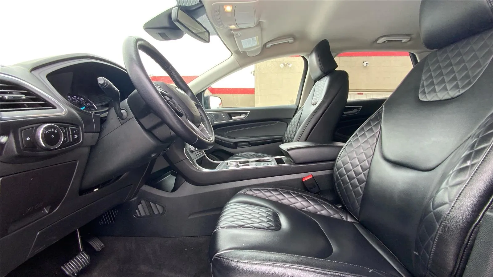 2023 Ford Edge Titanium - Photo 10