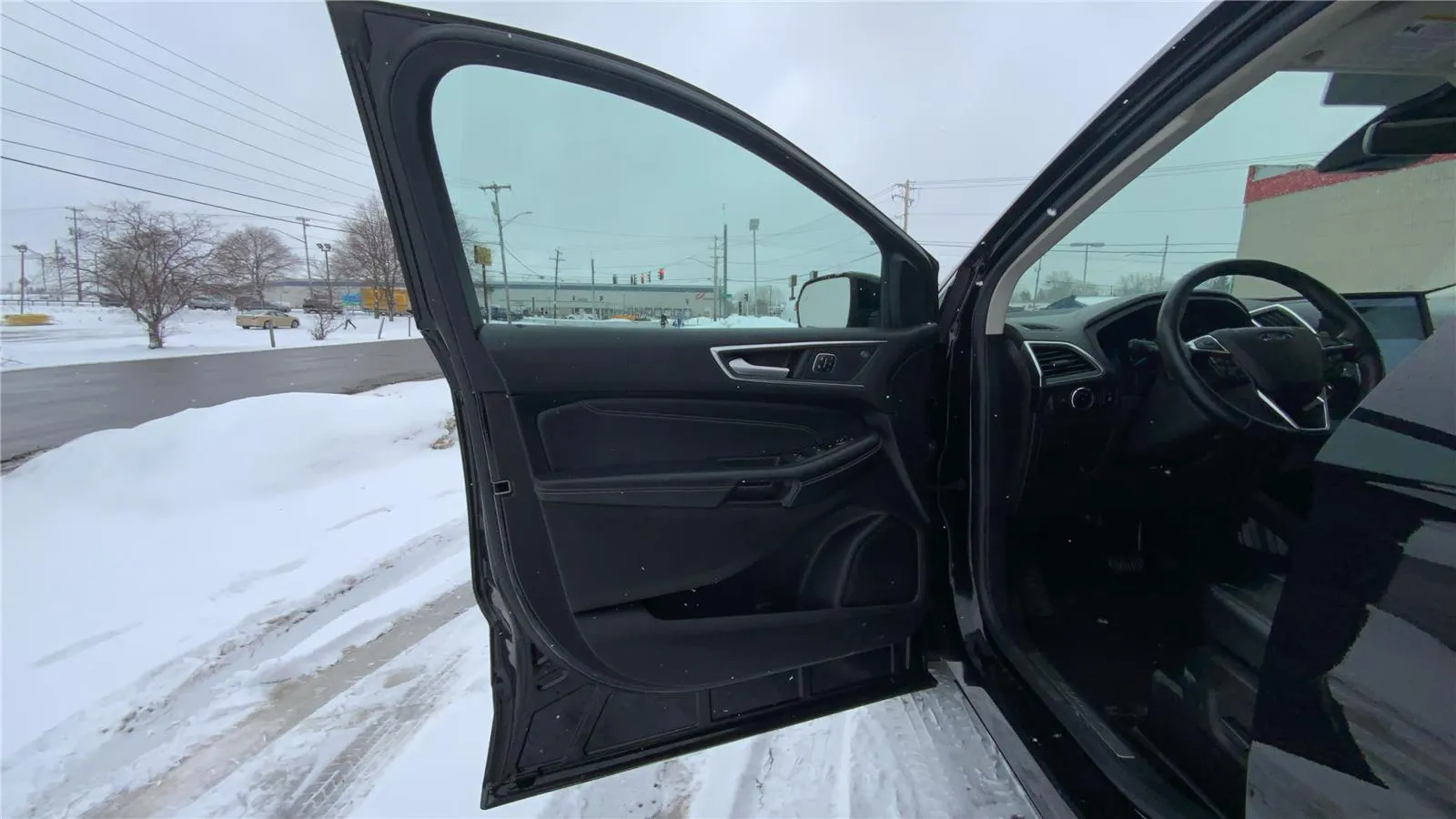 2023 Ford Edge Titanium - Photo 20