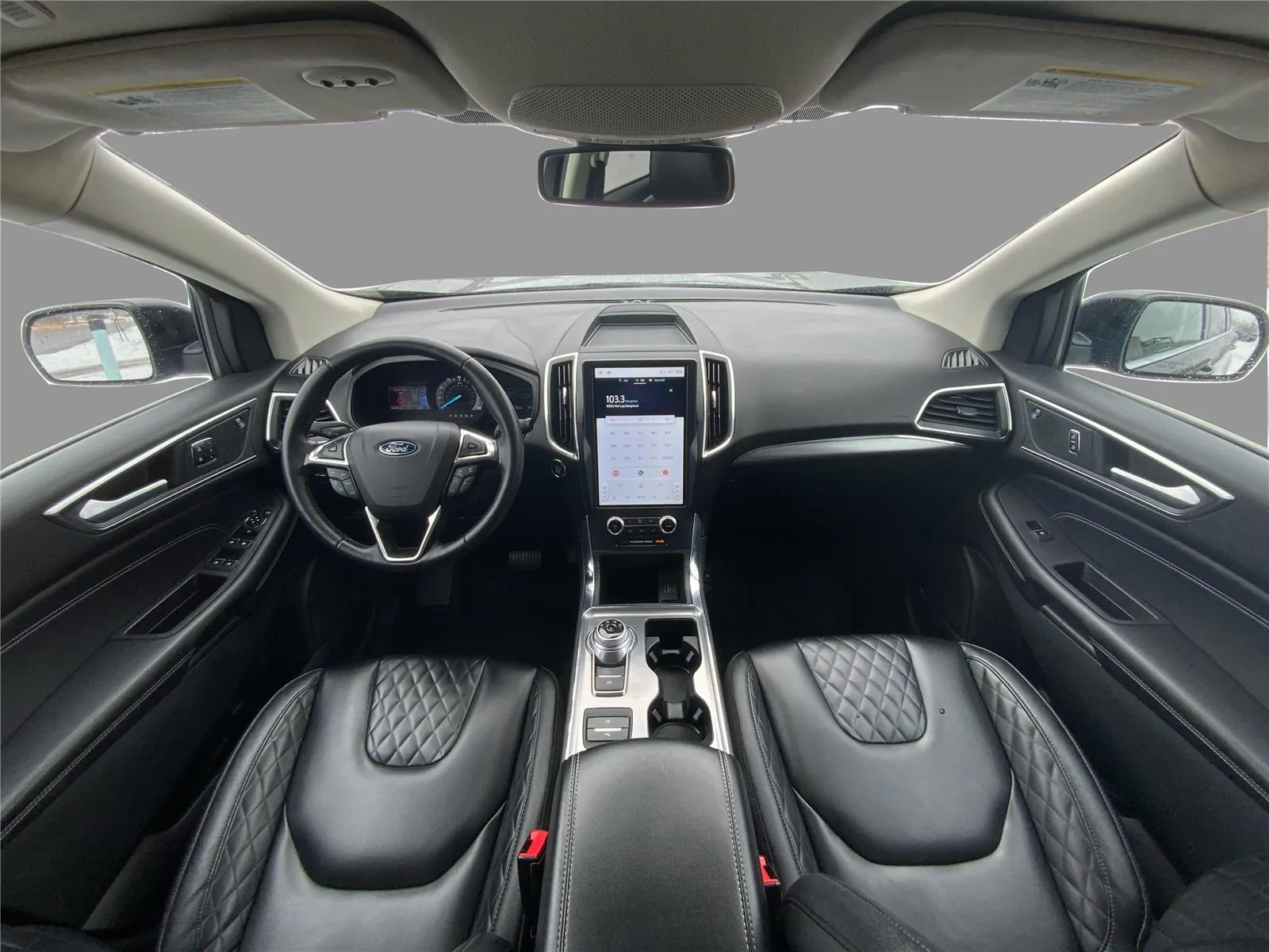 2023 Ford Edge Titanium - Photo 22
