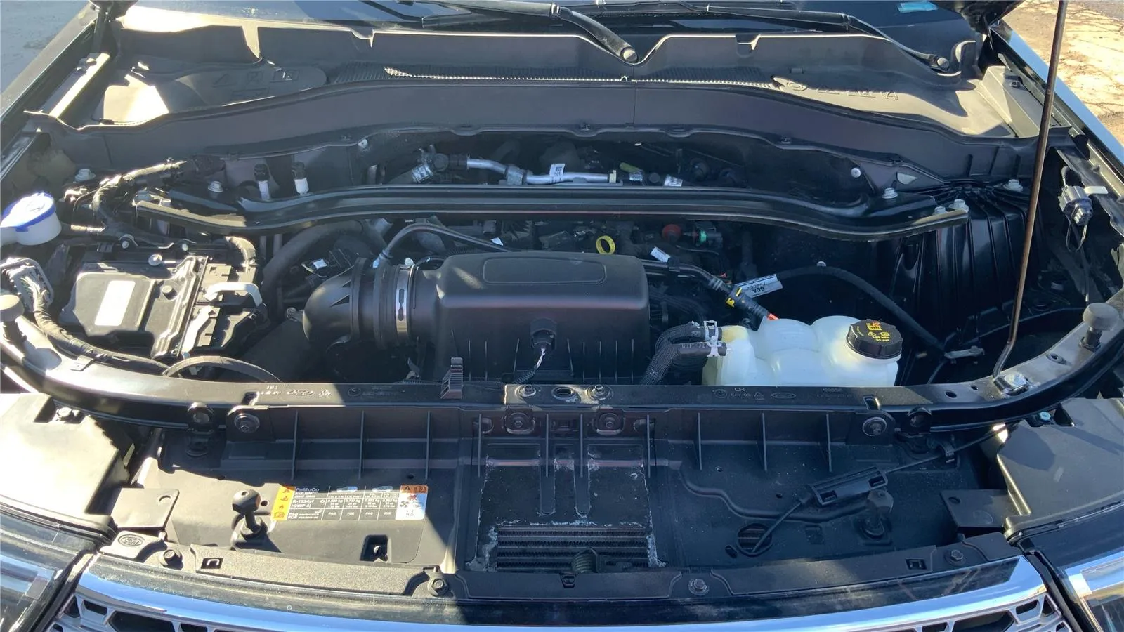 2022 Ford Explorer Limited - Photo 23