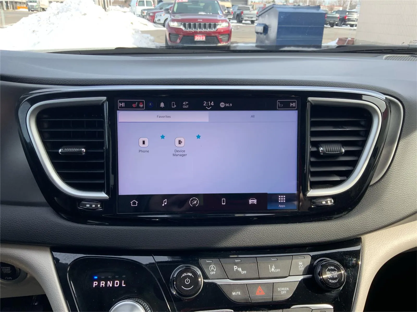 2024 Chrysler Pacifica Touring L - Photo 13