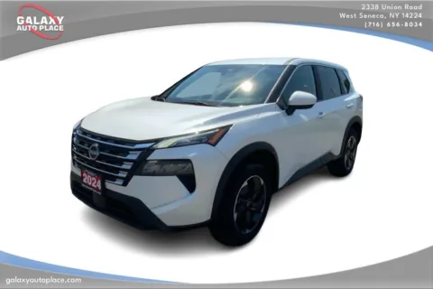 White 2024 Nissan Rogue SV for sale in West Seneca, NY