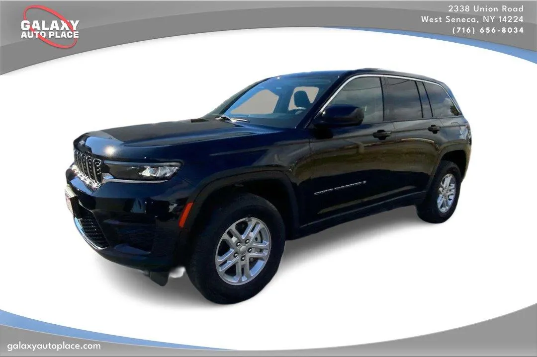 2023 Jeep Grand Cherokee Laredo