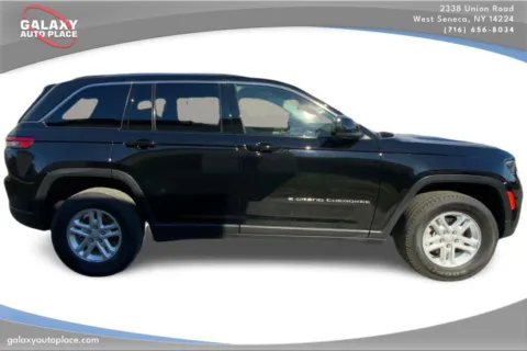 More photos of 2023 Jeep Grand Cherokee Laredo at Galaxy Auto Place, NY