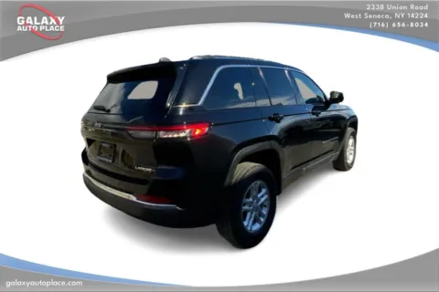 More photos of 2023 Jeep Grand Cherokee Laredo at Galaxy Auto Place, NY