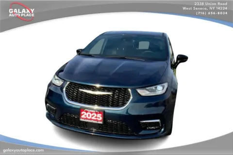 Photos of 2025 Chrysler Pacifica Select for sale in West Seneca, NY at Galaxy Auto Place