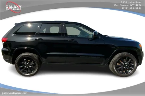 More photos of 2018 Jeep Grand Cherokee Altitude at Galaxy Auto Place, NY
