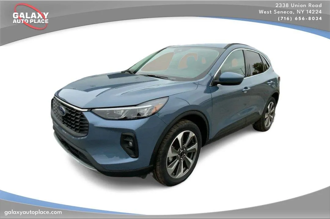 2025 Ford Escape Platinum